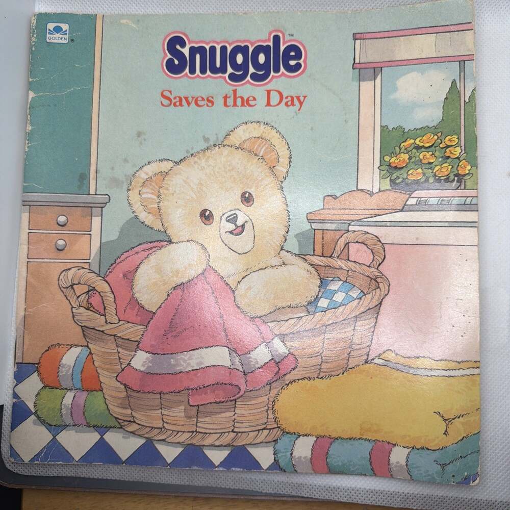 Snuggle Saves the Day By Cindy West 1987 softcover kid's book only no Tape